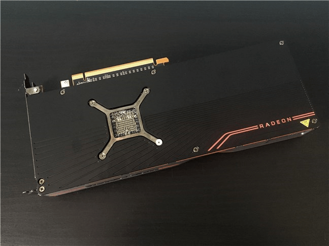 Placa de protecție de pe AMD Radeon RX 5700 XT