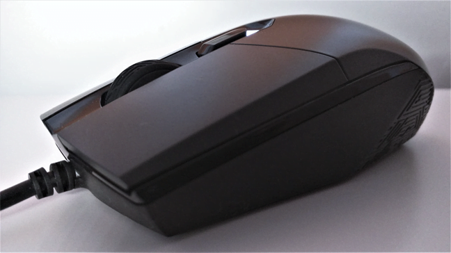 ASUS ROG Strix Impact