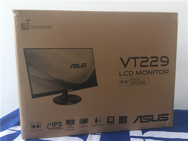Pachetul în care vine monitorul ASUS VT229H