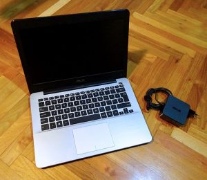 ASUS X302LA, laptop, review, recenzie, performanta, teste, benchmark