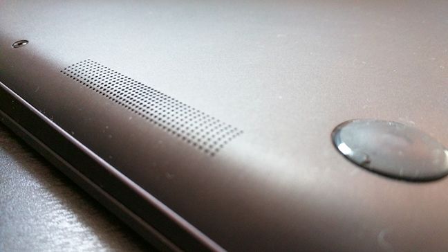 ASUS ZenBook UX305UA, ultrabook, performante, autonomie, review