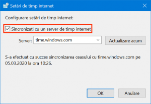 Bifează caseta pentru a sincroniza ora