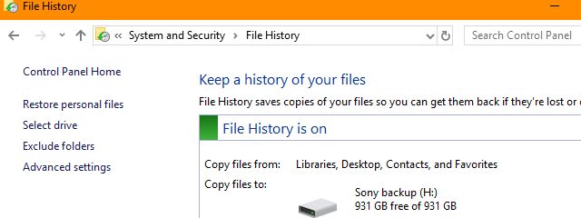 Folosește File History (Istoric fișiere) pentru a face un backup al datelor din Windows 10
