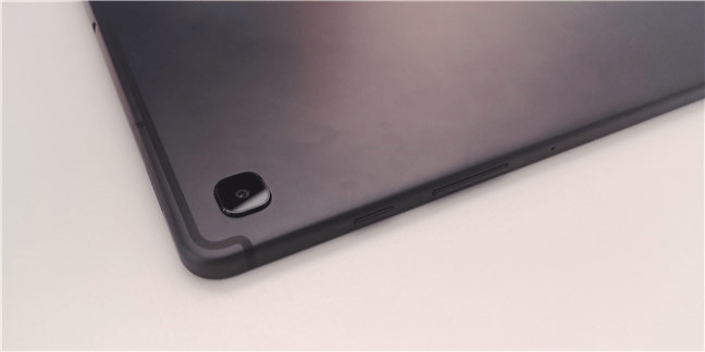 Camera principală de pe tableta Samsung Galaxy Tab S6 Lite