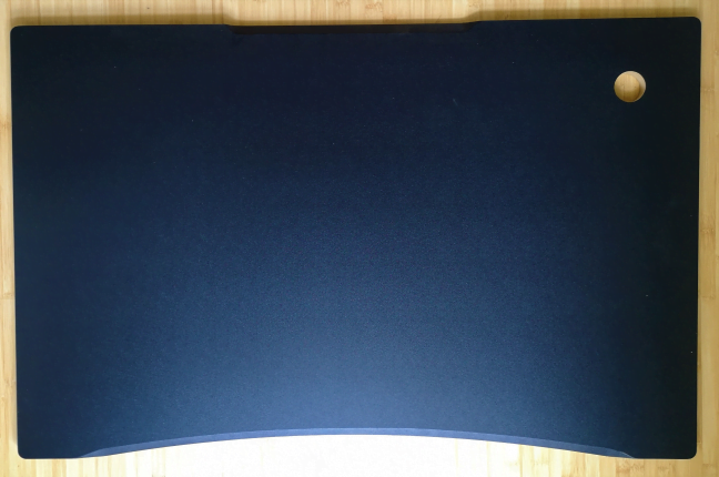 Trust GXT 711 Dominus - blatul biroului