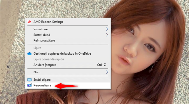 Opțiunea Personalizare din meniul clic dreapta pe desktop