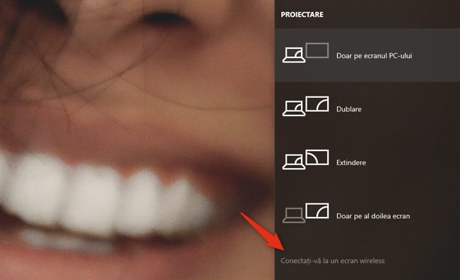 Conectați-vă la un ecran wireless