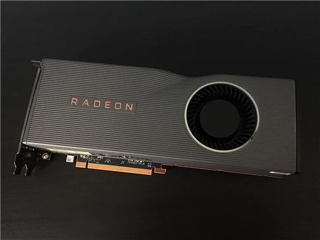 AMD Radeon RX 5700 XT: o placă video care suportă PCI Express 4.0