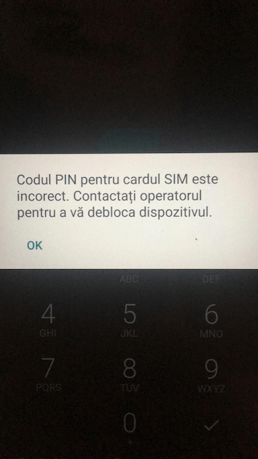 Dispozitivul este blocat după ce ai introdus PIN-ul incorect