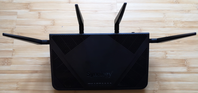 Routerul wireless Synology RT2600ac