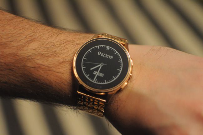 Vector Luna, smartwatch, Rose Gold, review, performante, aplicatii, baterie