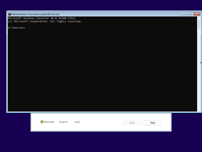 ApasÄ Shift + F10 pentru a deschide CMD în timpul instalÄrii
