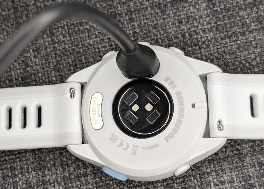 ÃncÄrcarea lui Garmin Forerunner 165 Music