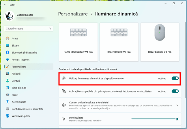 ActiveazÄƒ comutatorul UtilizaÈ›i iluminarea dinamicÄƒ pe dispozitivele mele