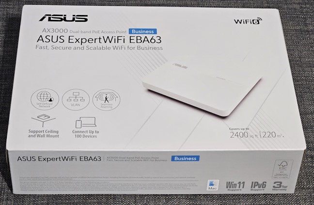 Ambalajul lui ASUS ExpertWiFi EBA63