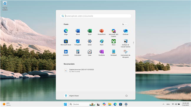 Bara de activitÄÈi este centratÄ implicit în Windows 11