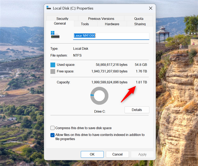 Capacitatea SSD-ului în Windows 11