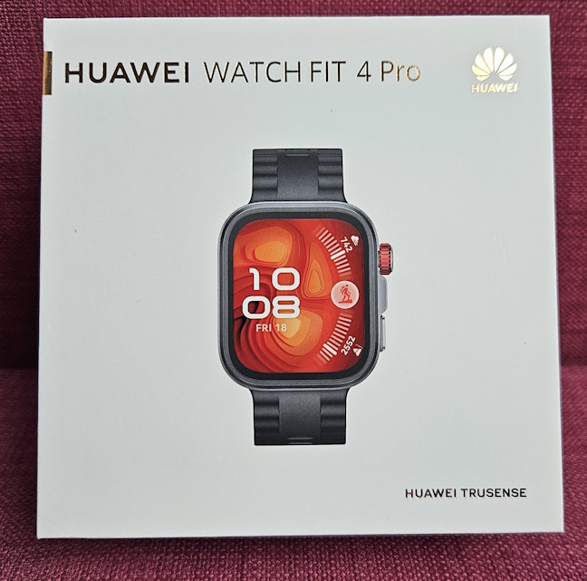 HUAWEI WATCH FIT 4 Pro soseÈte într-o cutie micÄ, albÄ, din carton