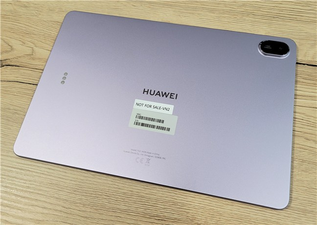HUAWEI MatePad 11.5 2025 PaperMatte Edition are un corp metalic solid