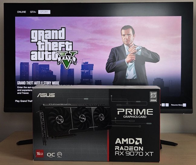 Am folosit ASUS PRIME AMD Radeon RX 9070 XT OC Edition