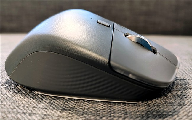 Mouse-ul este cel puÈin la fel de uÈor de utilizat Èi de intuitiv ca predecesorii sÄi