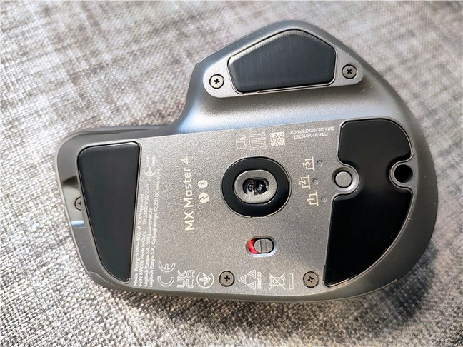 Mouse-ul foloseÈte Bluetooth 5.1