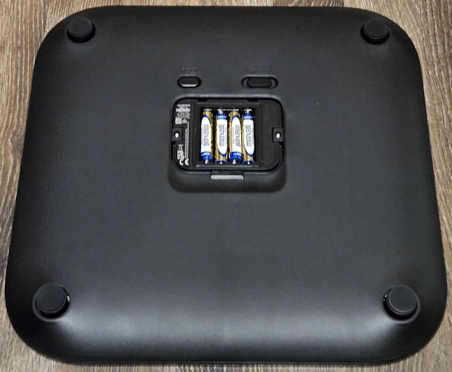 Introdu bateriile Èi porneÈte-l