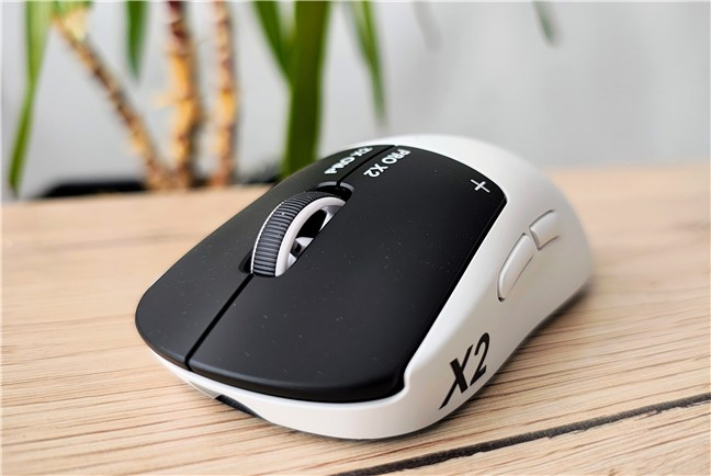 Specifica&Egrave;iile tehnice ale mouse-ului sunt de top