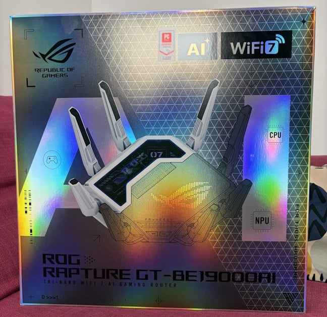 Cutia este fluorescent&Auml;