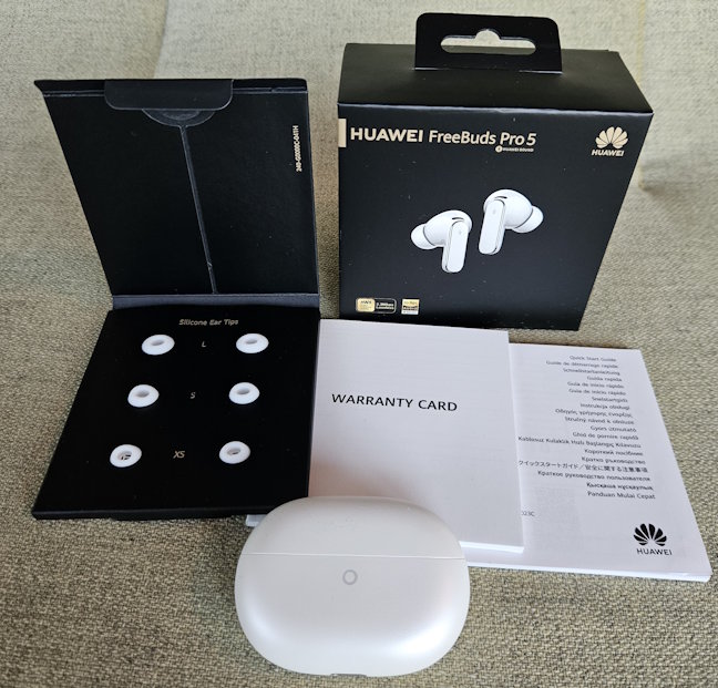 &Atilde;n cutie g&Auml;se&Egrave;ti mai pu&Egrave;ine accesorii