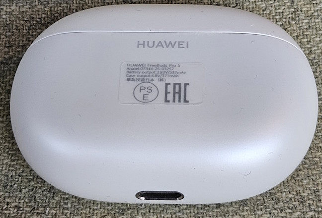 Carcasa de &Atilde;&reg;nc&Auml;rcare se simte ca o perl&Auml; fin&Auml;