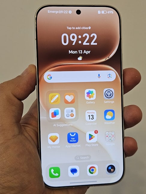 HONOR folose&Egrave;te un panou AMOLED pe toat&Auml; seria 600
