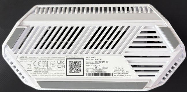 GSâBE7200 nu are gÄuri pentru montarea pe perete