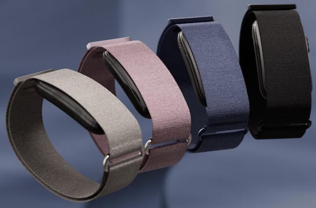 Versiunile de culoare pentru Garmin CIRQA