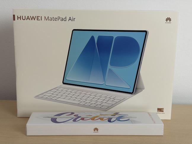 Cutia în care vine HUAWEI MatePad Air (2026)