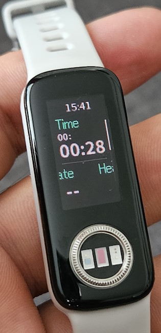 Monitorizarea activitÄÈilor sportive cu ASUS VivoWatch 5 AERO