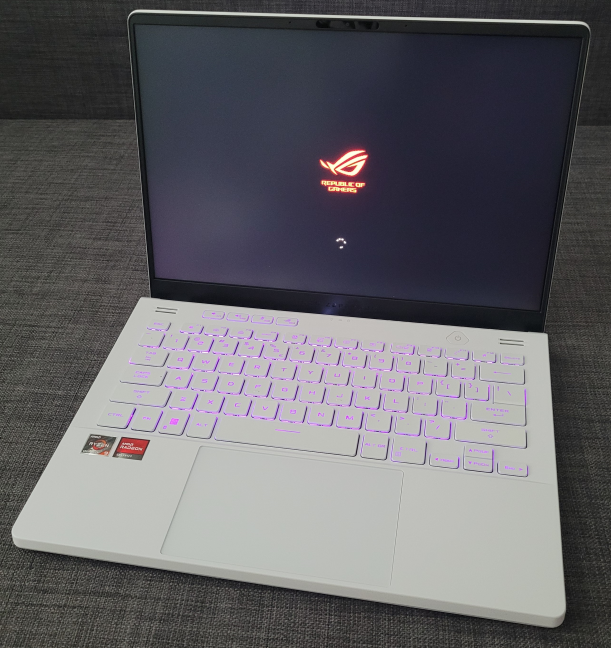 Mi-am fÄcut mÄsurÄtorile pe un ASUS ROG Zephyrus G14