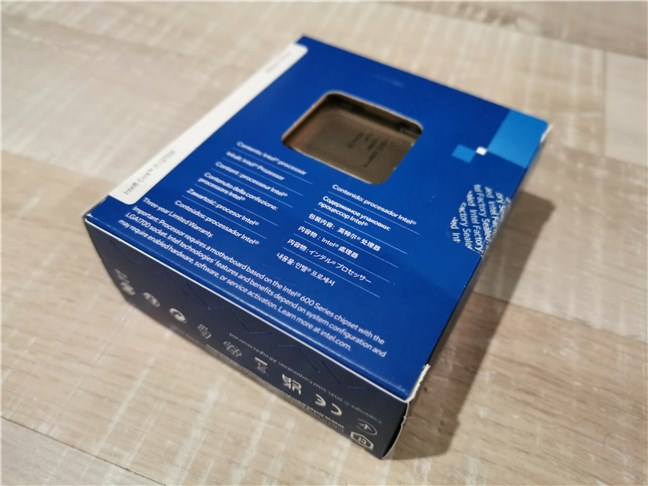 Intel Core i7-12700K: Spatele cutiei
