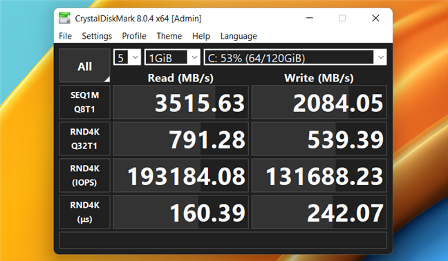 Huawei MateBook D16: Rezultate benchmark CrystalDiskMark