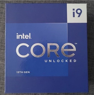 Cutia procesorului Intel Core i9-13900K