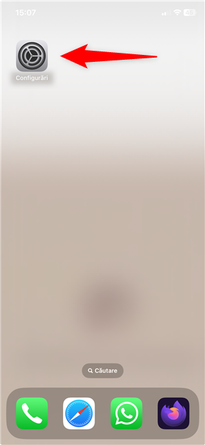 Primul pas pentru a-Èi face iPhone-ul alb-negru este sÄ deschizi ConfigurÄri