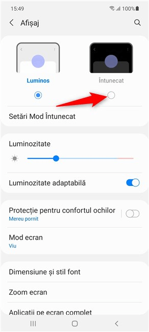 ApasÄƒ pentru a selecta Modul ÃŽntunecat pe Samsung Galaxy