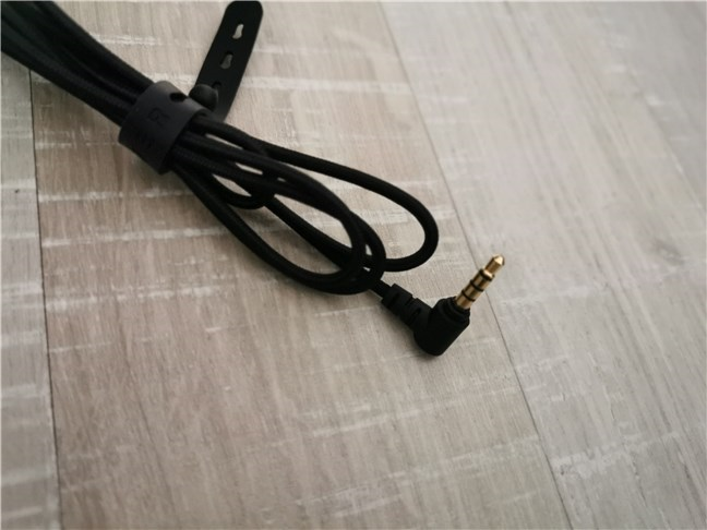 Razer Kaira X foloseÈ™te un conector audio de 3,5 mm