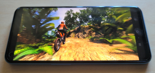 ExperienÈa de gaming pe realme 8 5G