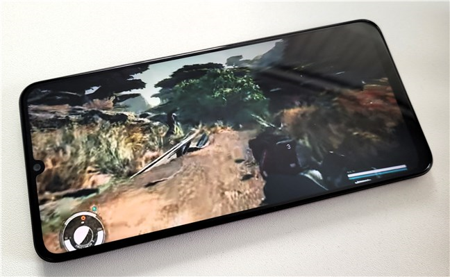 UrmÄƒrind un videoclip pe realme C51