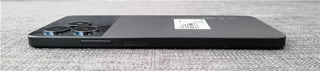 Marginea dreaptÄƒ a lui realme C51