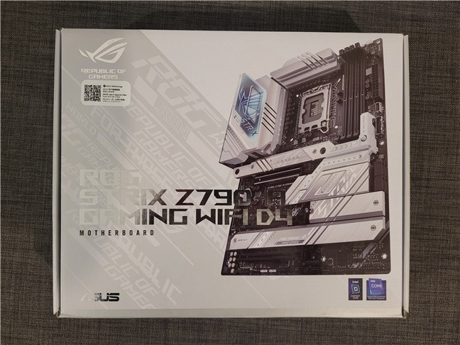 Cutia lui ASUS ROG Strix Z790-A Gaming WiFi D4