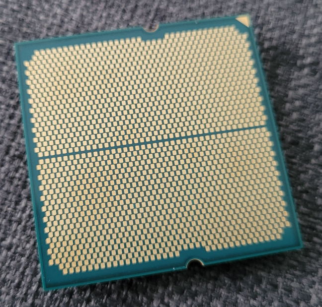 AMD Ryzen 5 7600X are un design fără pini