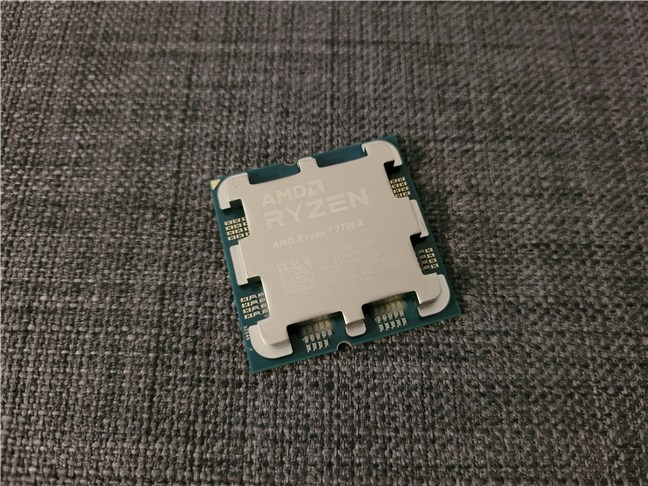 Procesorul AMD Ryzen 7 7700X