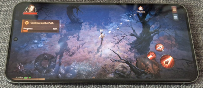 Este o adevÄratÄ plÄcere sÄ te joci pe Samsung Galaxy S23+